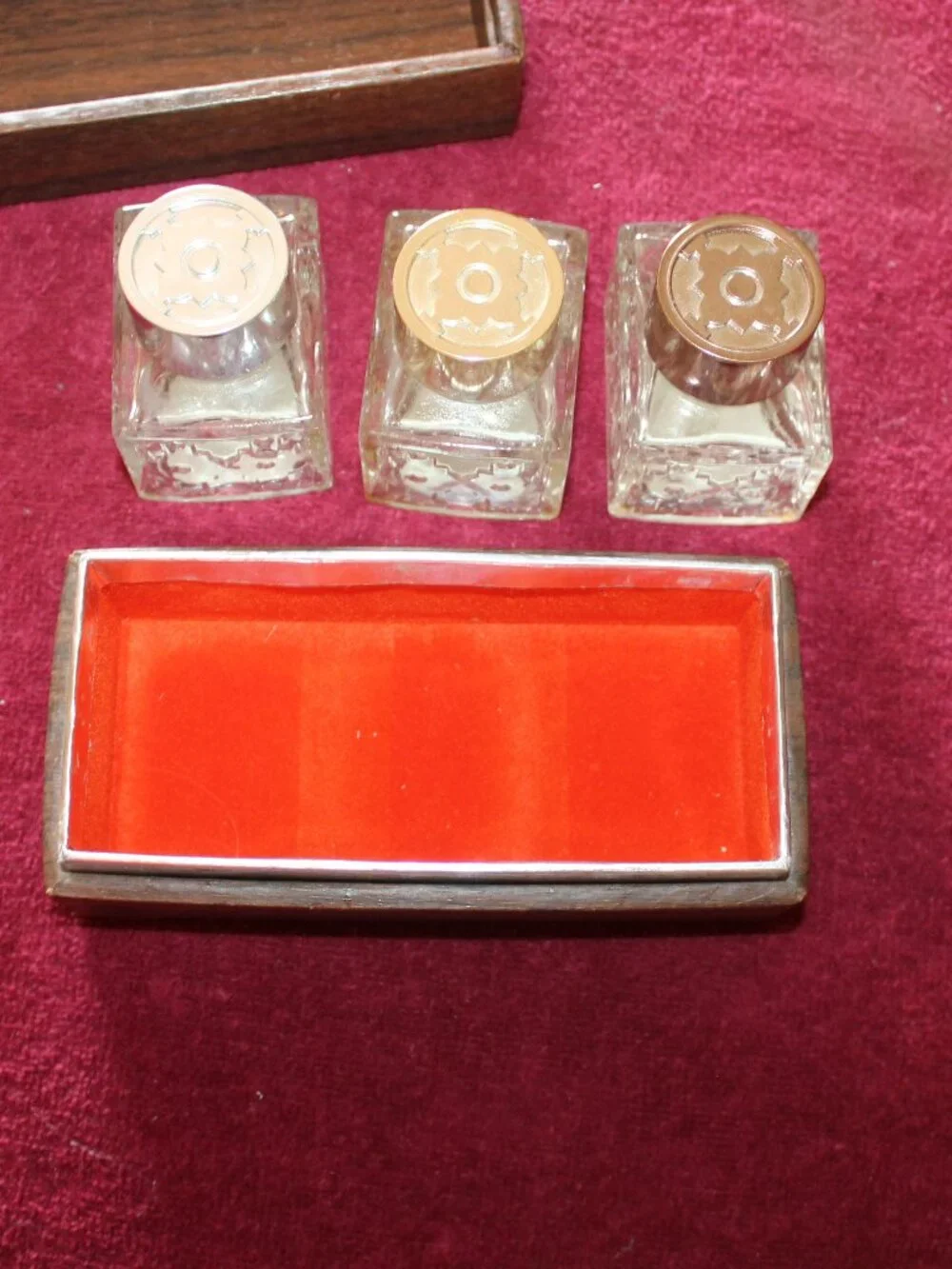 Vintage Avon dresser set w/ three clear glass bottles & decorative cardboard box